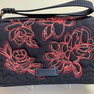 Vera Bradley Iconic RFID All in One Crossbody  IN CLASSIC NAVY